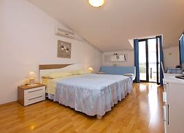 Apartments Lean 1048