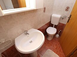 Apartments Lean 1048