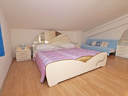 Apartments Lean 1048