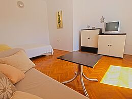 Apartments Milio 1105
