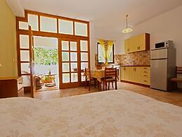 Apartments Milio 1105