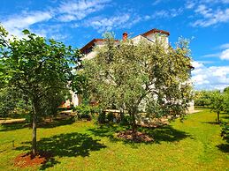 Apartments Milio 1105