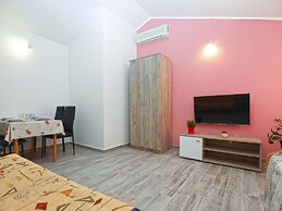 Apartments Orijana 898