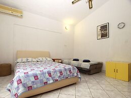 Apartments Petar 1306