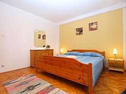 Apartments Nadia 1493