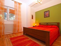 Apartments Nadia 1493