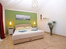 Apartments Nadia 1493