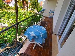 Apartments romano 1099