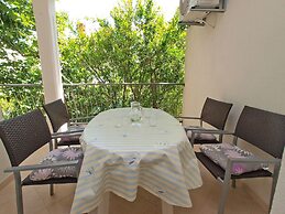 Apartments romano 1099