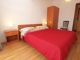 Apartments romano 1099