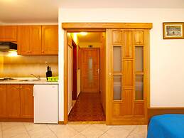 Apartments romano 1099