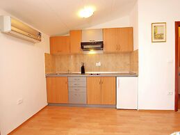 Apartments romano 1099