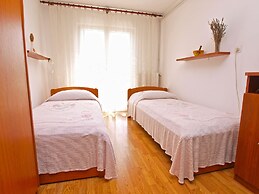 Apartments Marta 1066