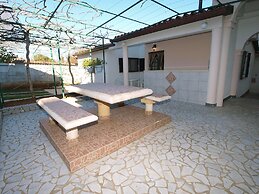 Apartments Lillian 811