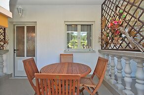 Apartments Lillian 811