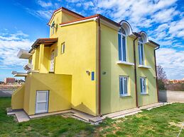 Apartments vesna 1000