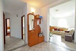 Apartments Nelli 624