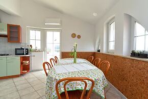 Apartments Nelli 624