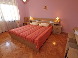 Apartments Ivanka 1056