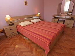 Apartments Ivanka 1056