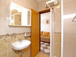 Apartments Lillies 1390