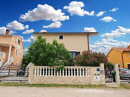 Apartments Lillies 1390