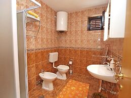 Apartments Lillies 1390