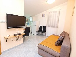 Apartments Lillies 1390