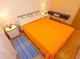 Apartments Lillies 1390