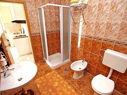 Apartments Lillies 1390