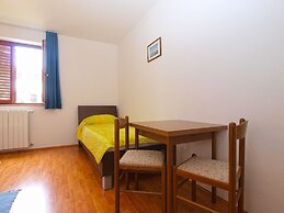 Rooms Ivica 1452