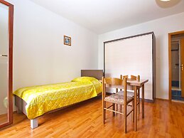 Rooms Ivica 1452