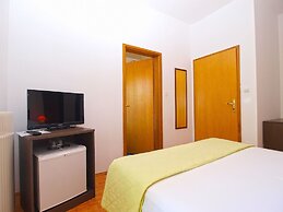 Rooms Ivica 1452