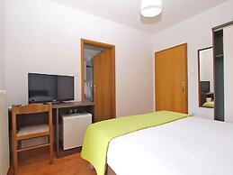 Rooms Ivica 1452