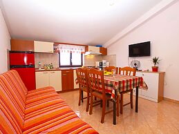 Apartments Blazenka 1270