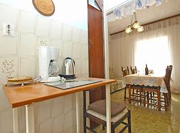 Apartments Blazenka 1270