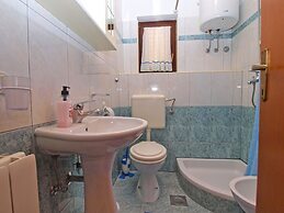 Apartments Blazenka 1270