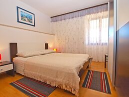 Apartments Blazenka 1270