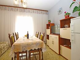 Apartments Blazenka 1270