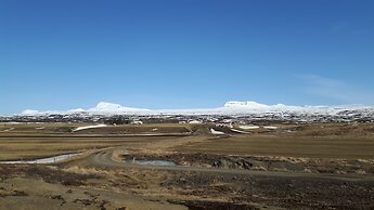 Hjartarstadir Guesthouse