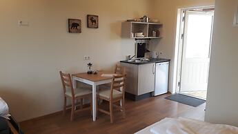 Hjartarstadir Guesthouse