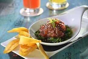 Margaritaville Resort Orlando with H2O Waterpark