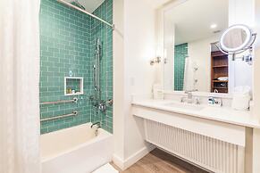 Margaritaville Resort Orlando with H2O Waterpark