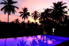 Tropical Season Villa Resort