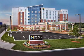 Hyatt Place Warwick / Providence Airport