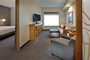 Hyatt Place Warwick / Providence Airport