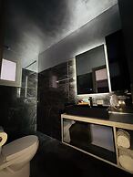 Nikos Apartments