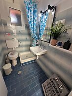 Nikos Apartments