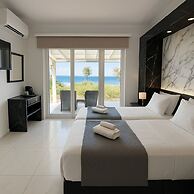 Nikos Apartments
