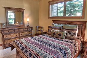 120 Rachel Lane Private Home with Hot Tub